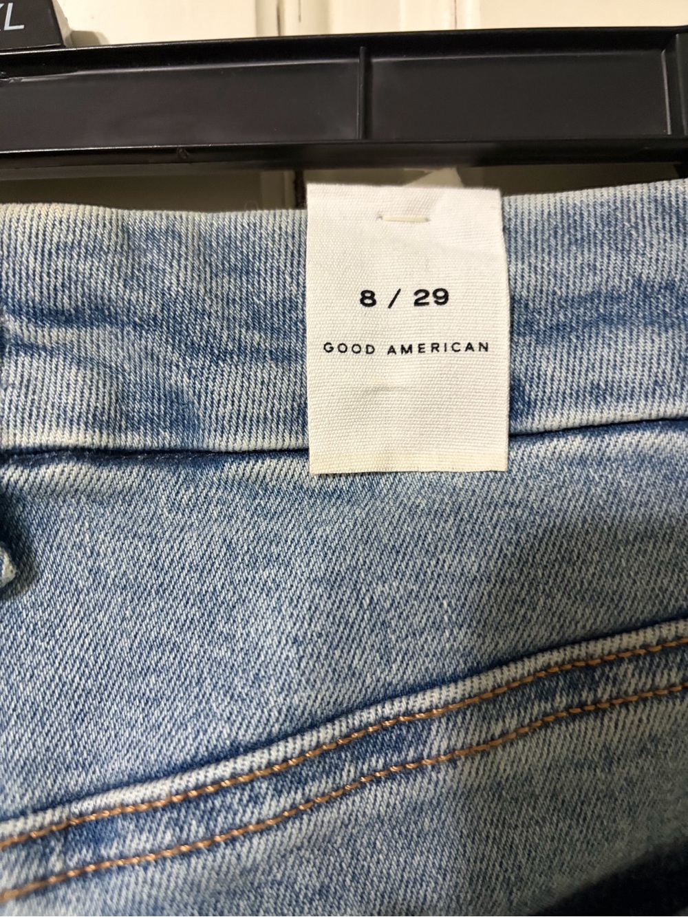 Good American Jeans 8/29 NWT - Picture 3 of 4